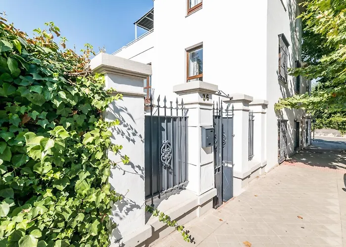 Moderno Apartamento en Centro de Granada