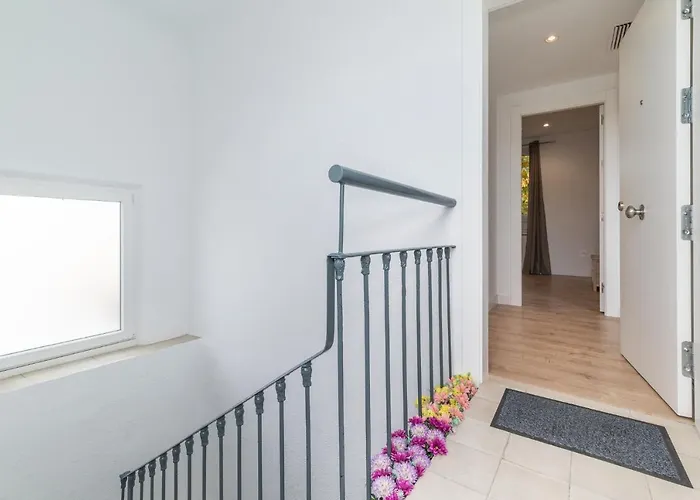 Moderno Apartamento En Centro De Granada